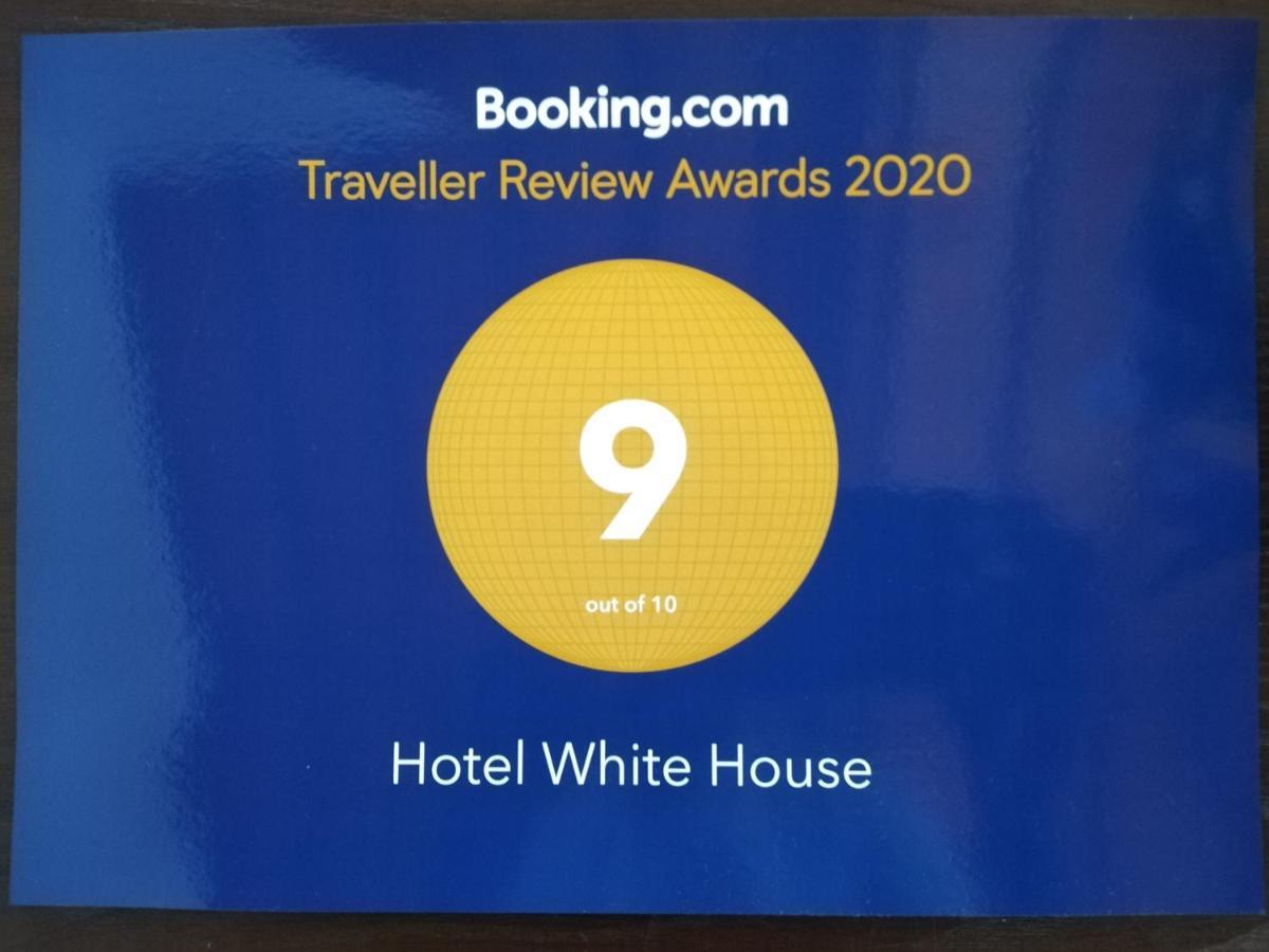 Hotel White House Ratnapura Exterior photo